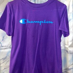 Champion t shirt